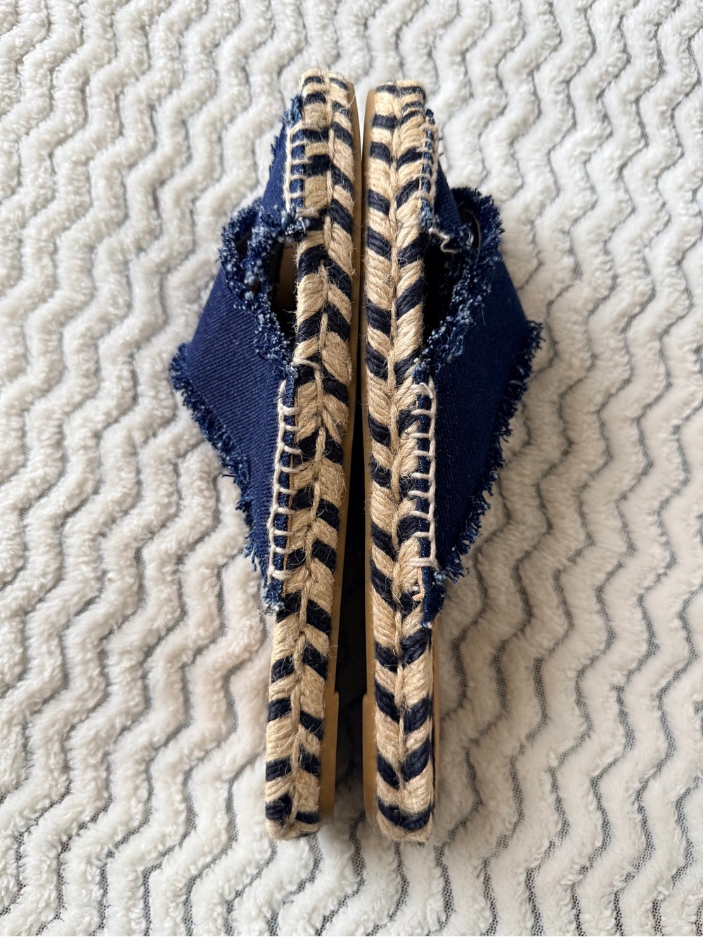 Castañer Palmera Blue Distressed Denim Slide On Flat Sandals Sz EU 40/(US 9) - Picture 5 of 9